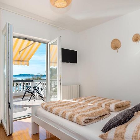 וודיצה Apartment And Rooms Dalmatiko מראה חיצוני תמונה