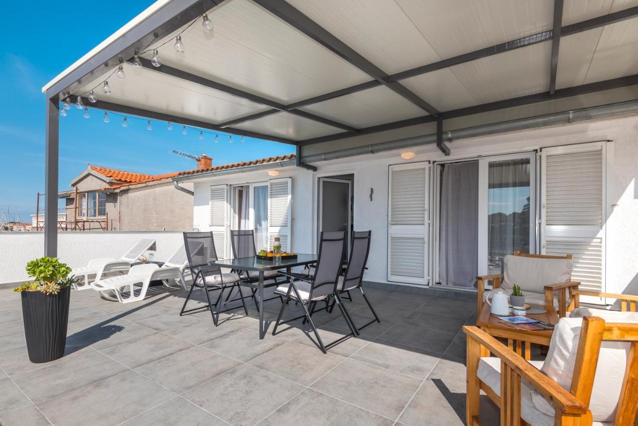 וודיצה Apartment And Rooms Dalmatiko מראה חיצוני תמונה