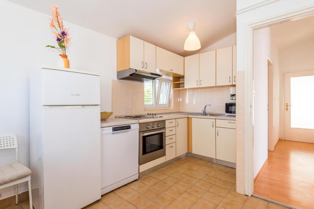 וודיצה Apartment And Rooms Dalmatiko מראה חיצוני תמונה