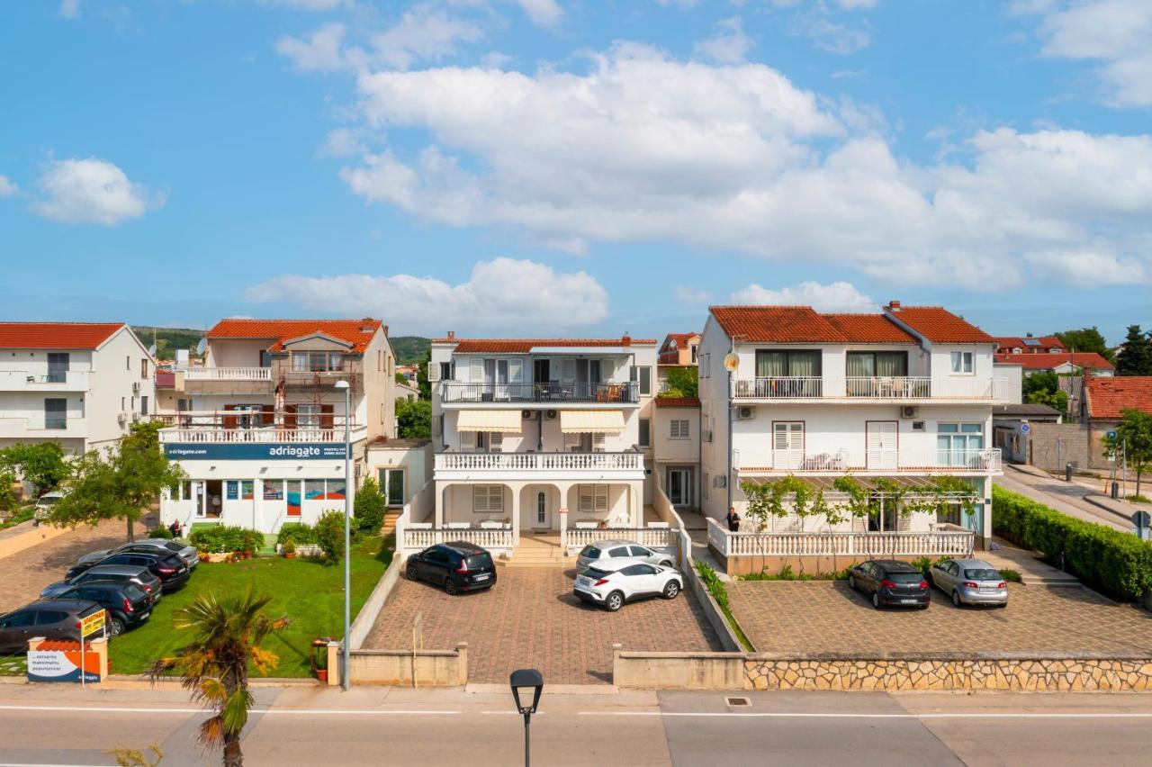וודיצה Apartment And Rooms Dalmatiko מראה חיצוני תמונה