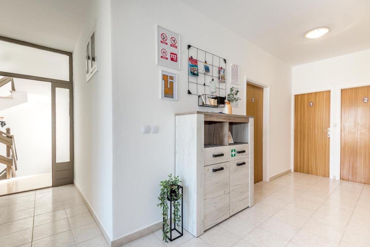וודיצה Apartment And Rooms Dalmatiko מראה חיצוני תמונה